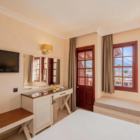 Alize Ολουντενίζ