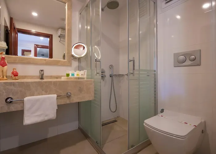 酒店 阿利兹奥陆丹尼兹全包酒店 厄吕代尼兹